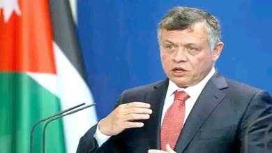 ملك الأردن يدعو لخفض التصعيد في الأراضي الفلسطينية وإعادة إطلاق المفاوضات